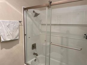 1021 Scott St 103, San Diego CA 92106