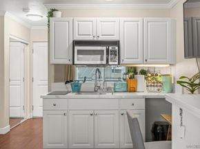 1021 Scott St 103, San Diego CA 92106