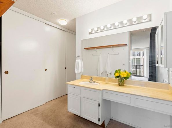 727 Sapphire St 301, San Diego CA 92109