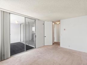727 Sapphire St 301, San Diego CA 92109