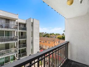 727 Sapphire St 301, San Diego CA 92109