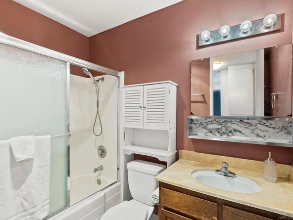 727 Sapphire St 301, San Diego CA 92109
