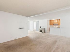 727 Sapphire St 301, San Diego CA 92109