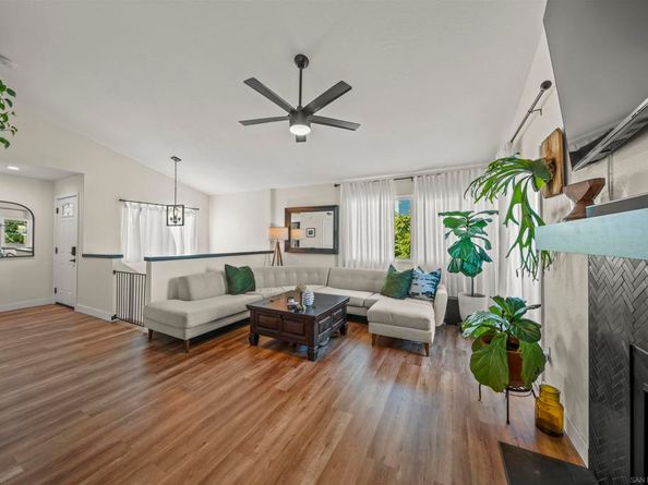 1928 Noble St, Lemon Grove CA 91945