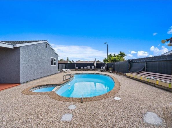 1398 Lilac Ave, San Diego CA 91911