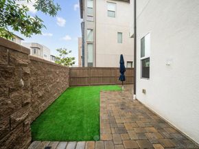 15105 Lincoln Loop, San Diego CA 92127