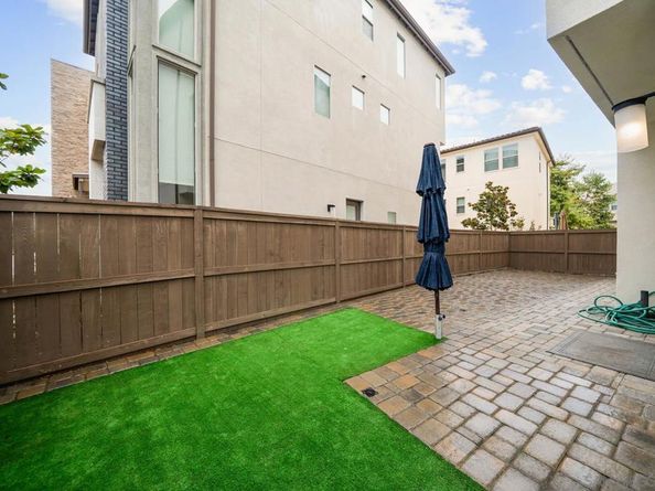 15105 Lincoln Loop, San Diego CA 92127