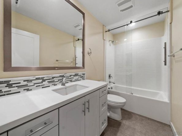 15105 Lincoln Loop, San Diego CA 92127