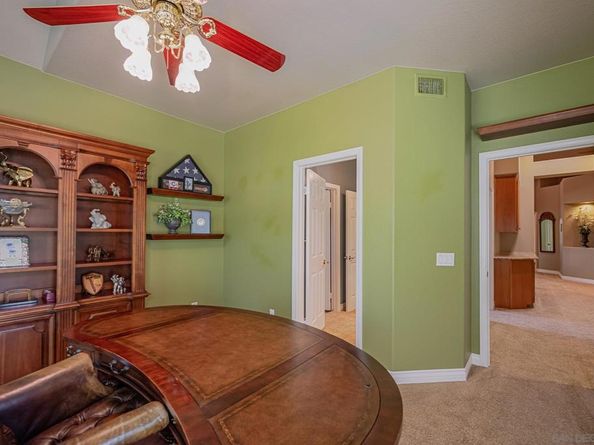 1772 Crescent Knolls Gln, Escondido CA 92029