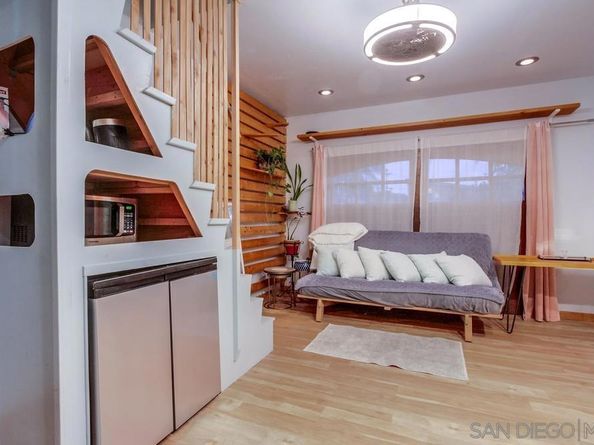 438 Retaheim Way, La Jolla CA 92037