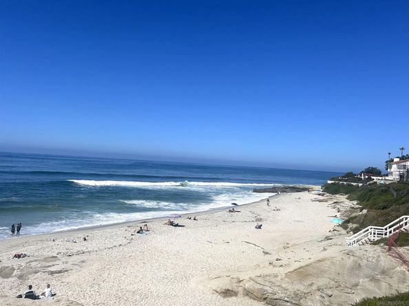 438 Retaheim Way, La Jolla CA 92037