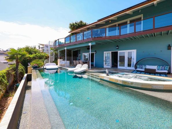 885 Rosecrans St, San Diego CA 92106