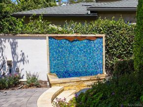 885 Rosecrans St, San Diego CA 92106