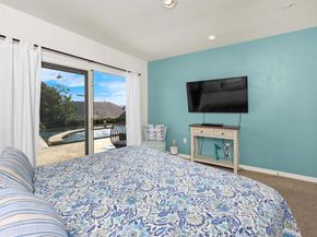 885 Rosecrans St, San Diego CA 92106