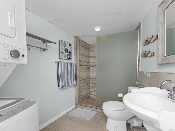 885 Rosecrans St, San Diego CA 92106