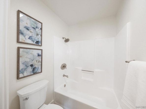 1503 Laurel Road, Oceanside CA 92054