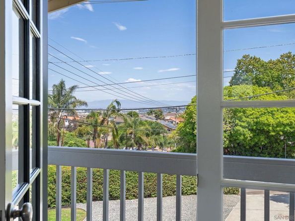 1503 Laurel Road, Oceanside CA 92054
