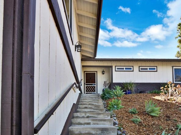 12063 Gay Rio Way, Lakeside CA 92040