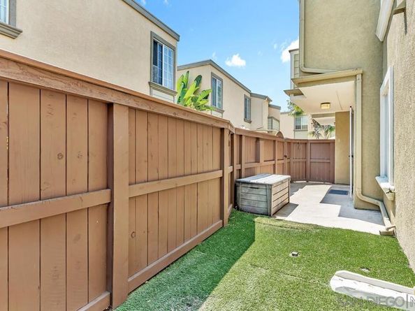 5402 Balboa Arms Drive 345, San Diego CA 92117