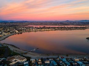 713 San Jose Pl, San Diego CA 92109