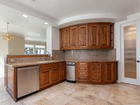 229 Coast Blvd, La Jolla CA 92037