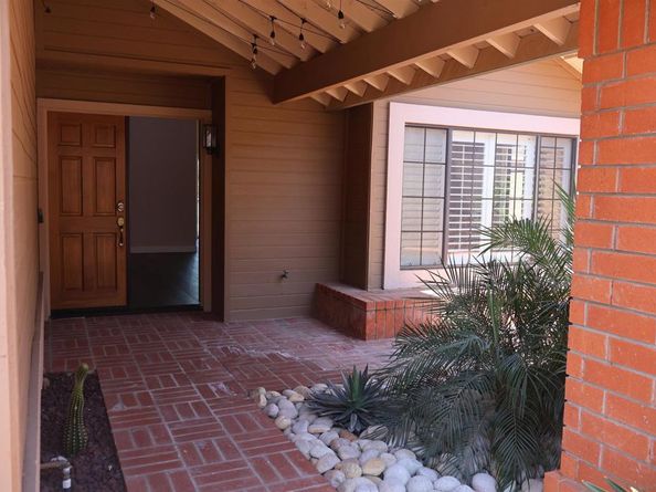 672 Chateau Place, Escondido CA 92029