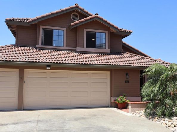 672 Chateau Place, Escondido CA 92029