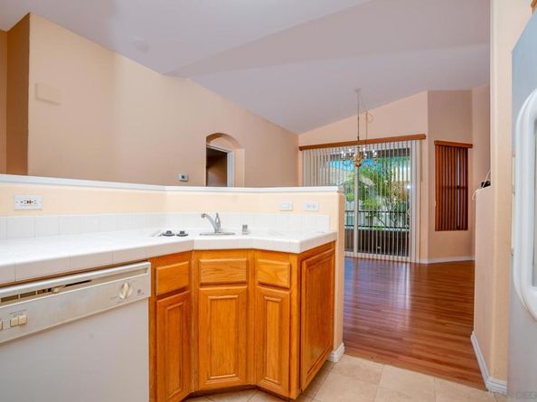 18600 Caminito Pasadero, San Diego CA 92128