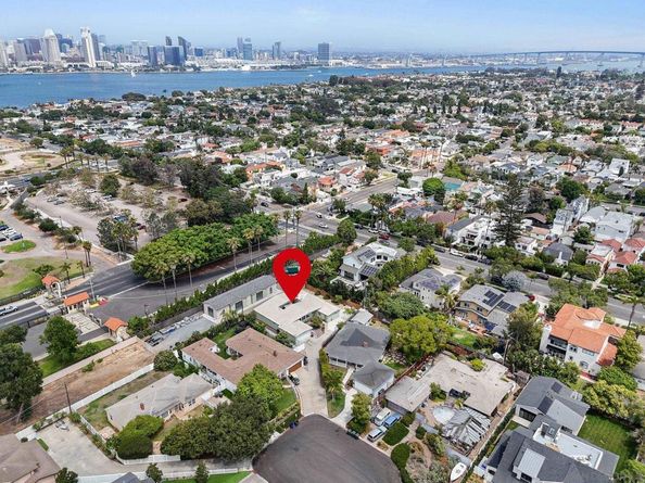 435 Country Club Ln, Coronado CA 92118