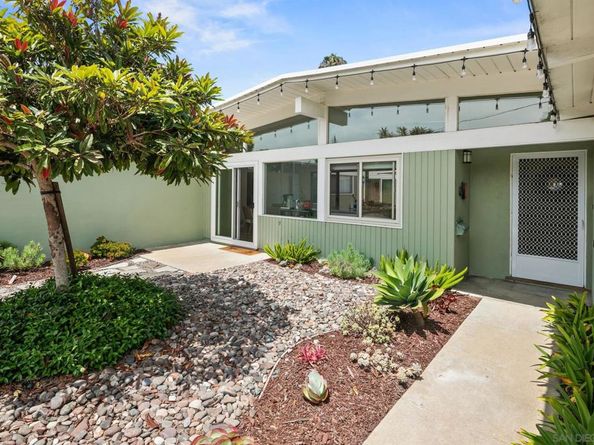 435 Country Club Ln, Coronado CA 92118