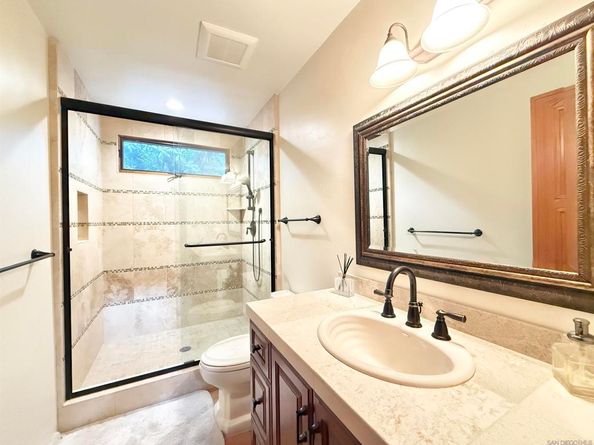 16722 Via Lago Azul, Rancho Santa Fe CA 92067