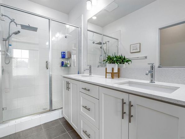 449 Atlas Glen, Escondido CA 92025