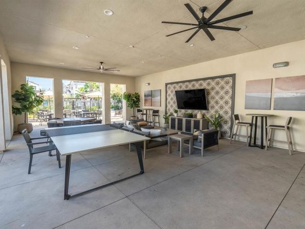 449 Atlas Glen, Escondido CA 92025