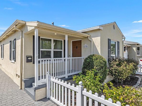 4730 Winona Ave, San Diego CA 92115