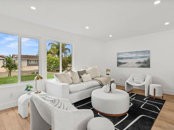 10265 Eagle Rock Avenue, San Diego CA 92126