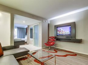 207 5Th Ave 442, San Diego CA 92101