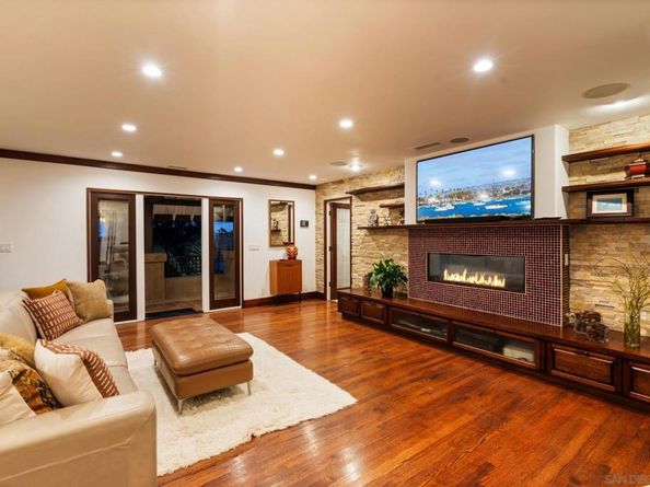 1728 West Lewis, San Diego CA 92103
