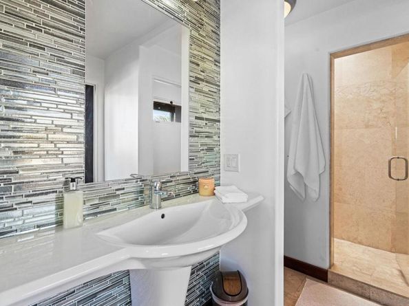 1728 West Lewis, San Diego CA 92103
