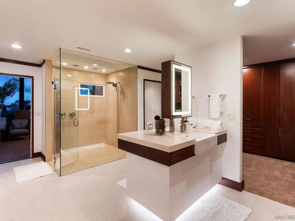 1728 West Lewis, San Diego CA 92103