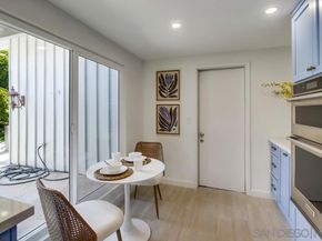 2065 Caminito San Nicholas, La Jolla CA 92037