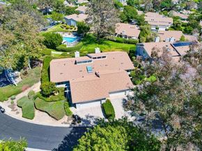 2065 Caminito San Nicholas, La Jolla CA 92037