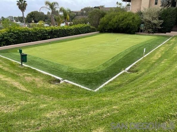 2065 Caminito San Nicholas, La Jolla CA 92037