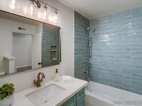2065 Caminito San Nicholas, La Jolla CA 92037
