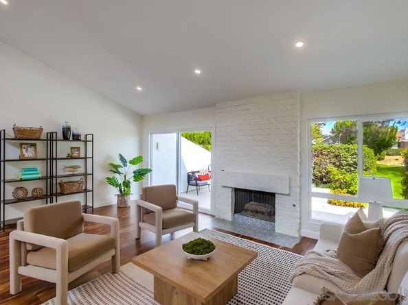 2065 Caminito San Nicholas, La Jolla CA 92037