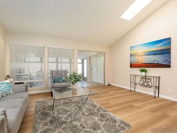 3660 Vista Campana N