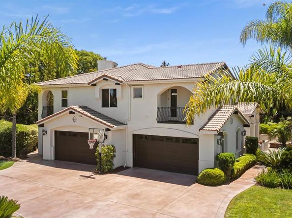 101 Lion Circle, Chula Vista CA 91910