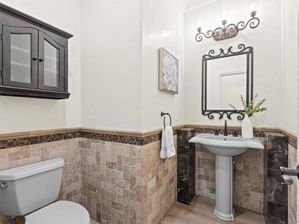 101 Lion Circle, Chula Vista CA 91910