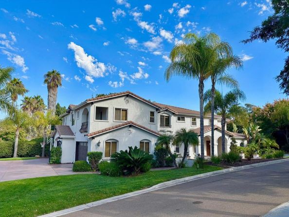 101 Lion Circle, Chula Vista CA 91910