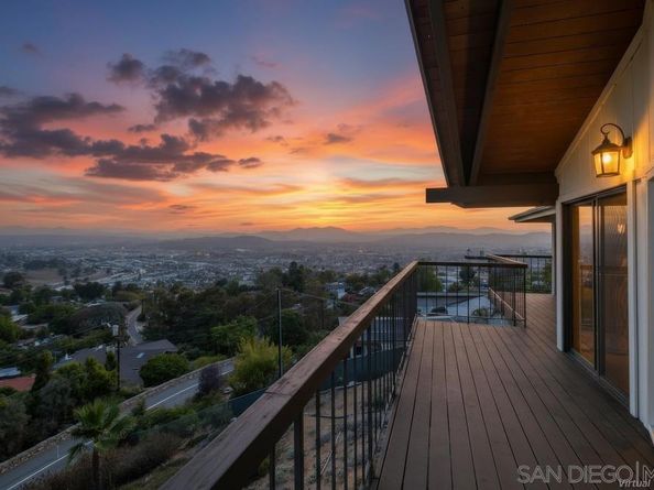 4742 Mount Helix Drive, La Mesa CA 91941