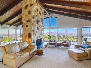 4742 Mount Helix Drive, La Mesa CA 91941